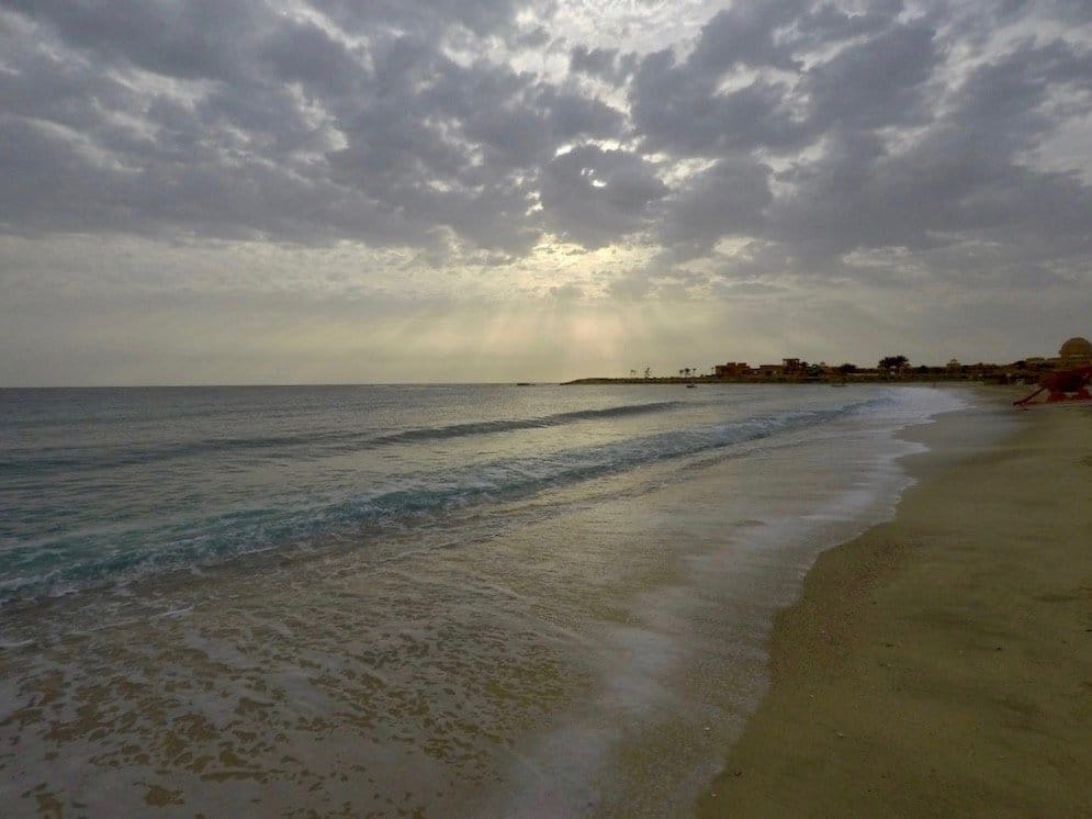 La plage d'Abu Dabbab le matin