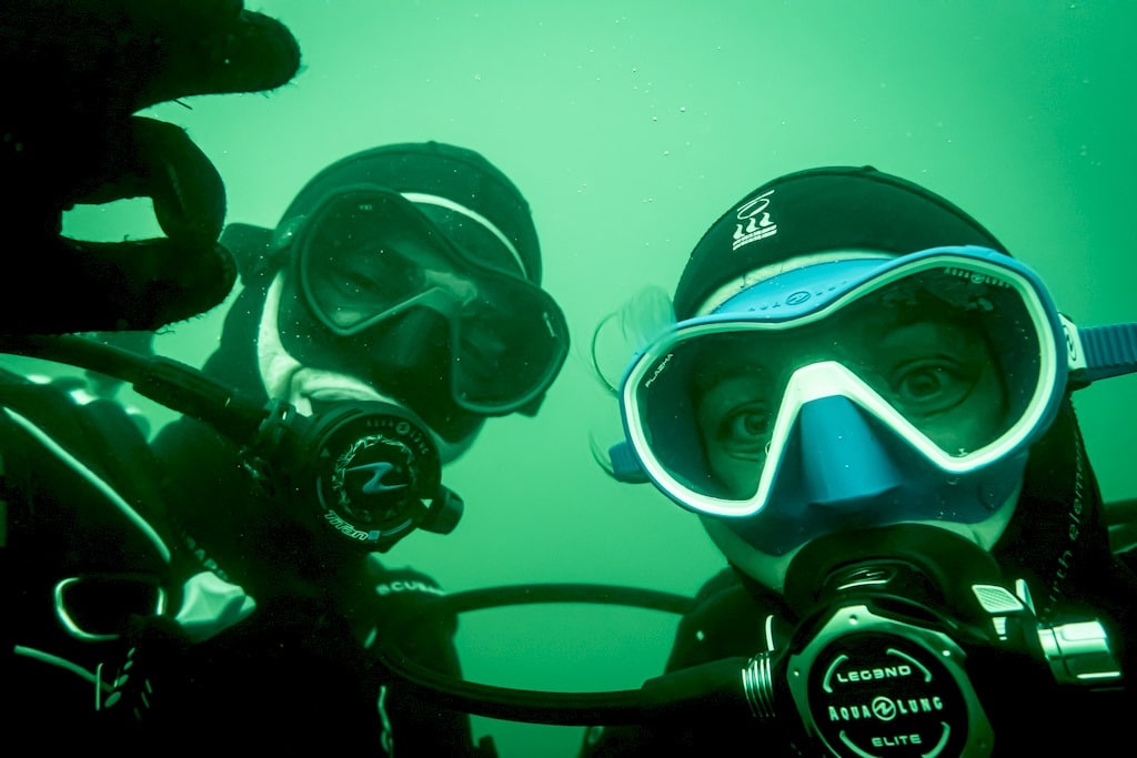 Geoffrey et Hélène lors d'une plongée en Zélande