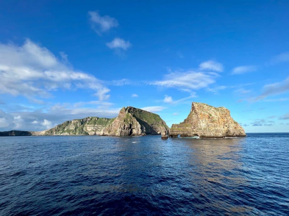 L'île de Wolf au large des Galapagos.