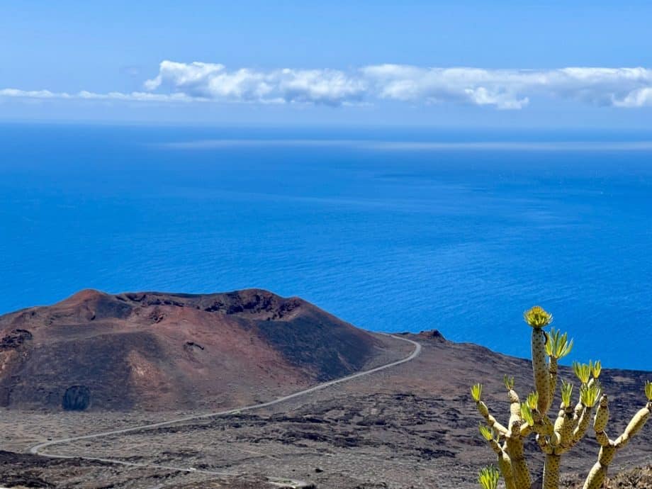 Paysages du sud ouest de l'île de El Hierro aux Îles Canaries.