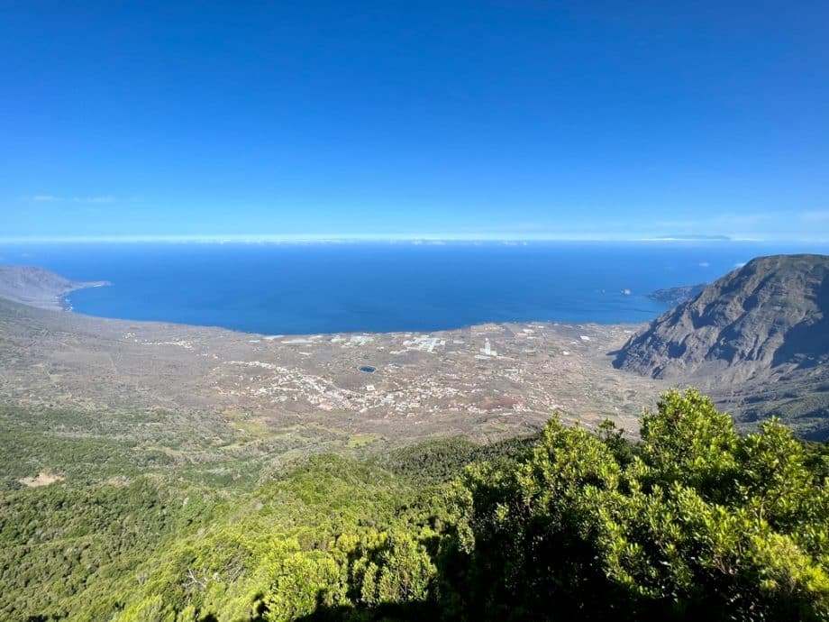 LA Frontera (El Hierro) vue du mirador de La Llania.